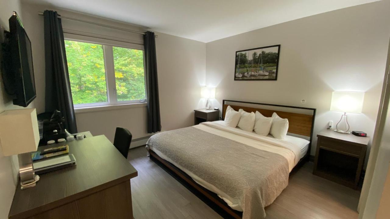 Amber Hotel Grand Bend Kültér fotó