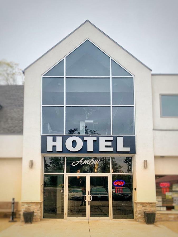 Amber Hotel Grand Bend Kültér fotó