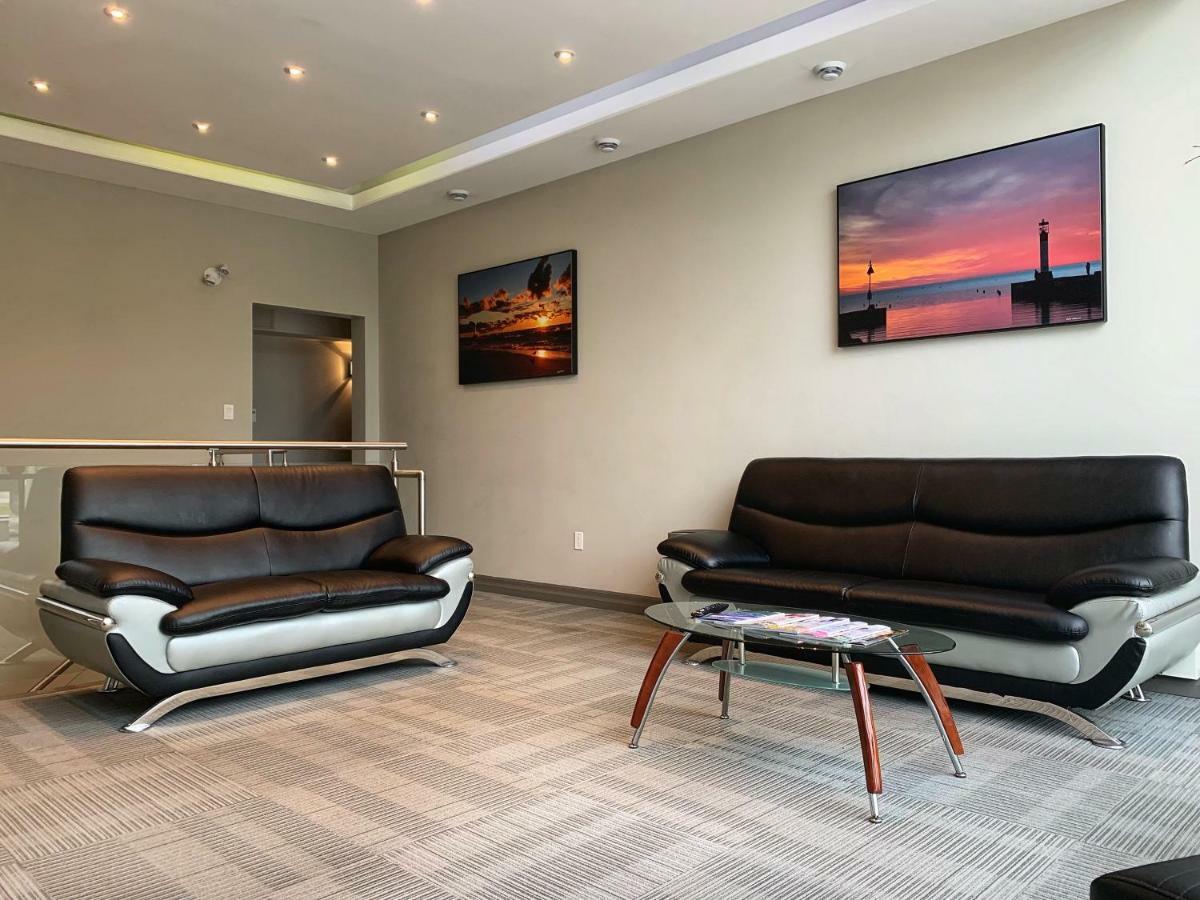 Amber Hotel Grand Bend Kültér fotó